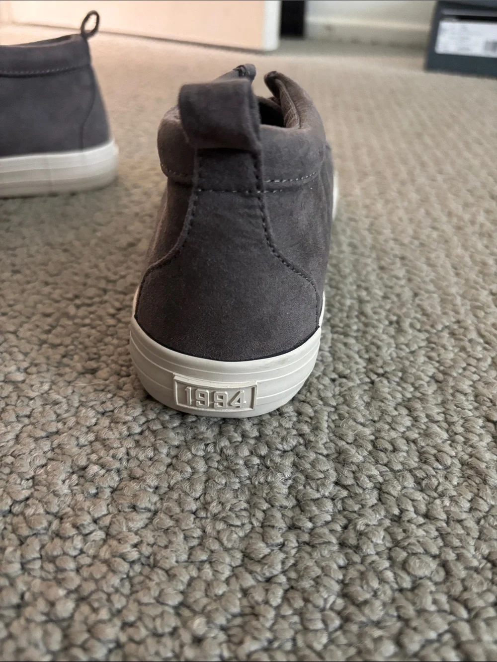 Old Navy Gray Suede-Look Kids Lace-Up Casual Sneakers